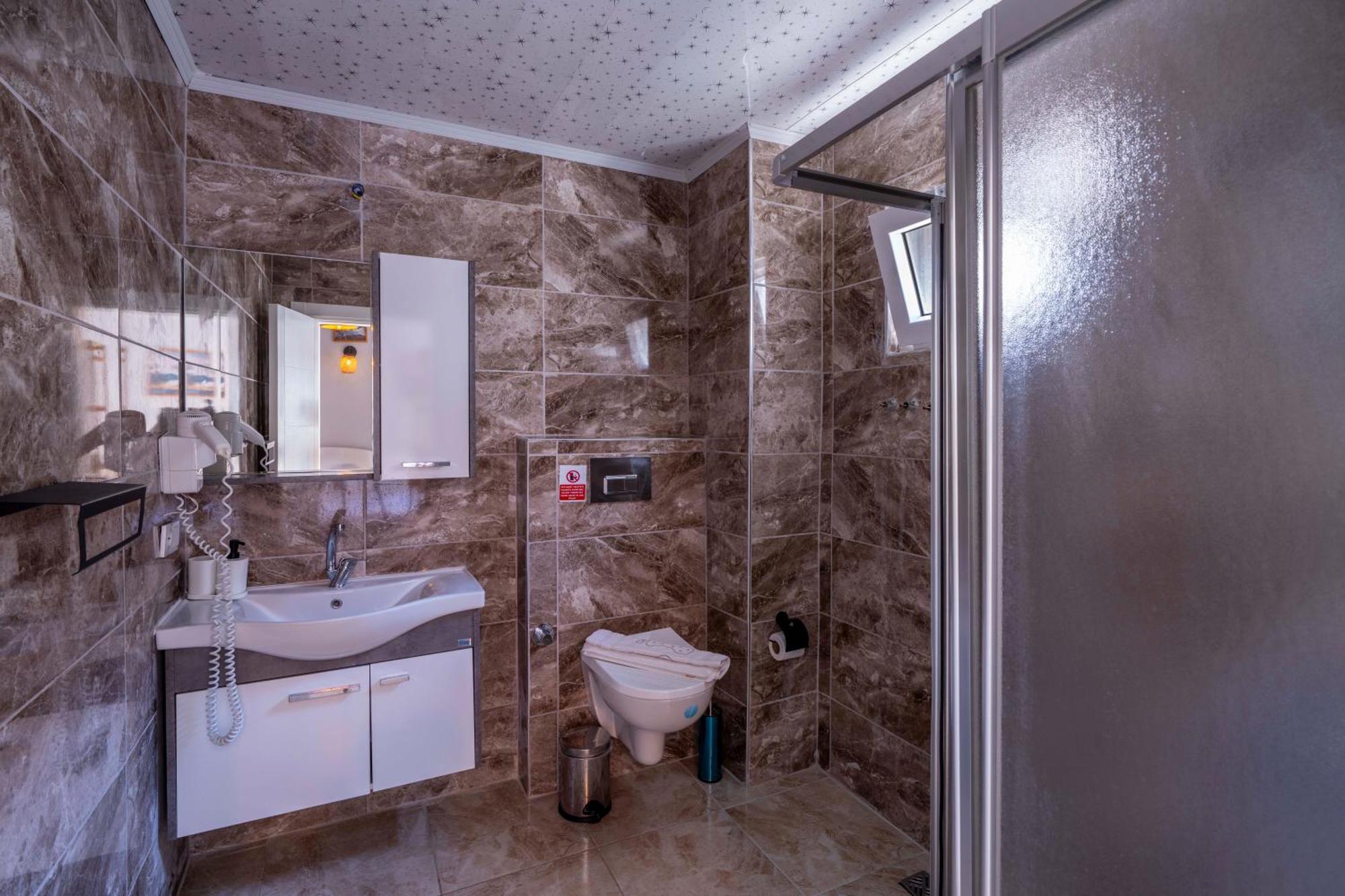 Larex Otel Каш Экстерьер фото