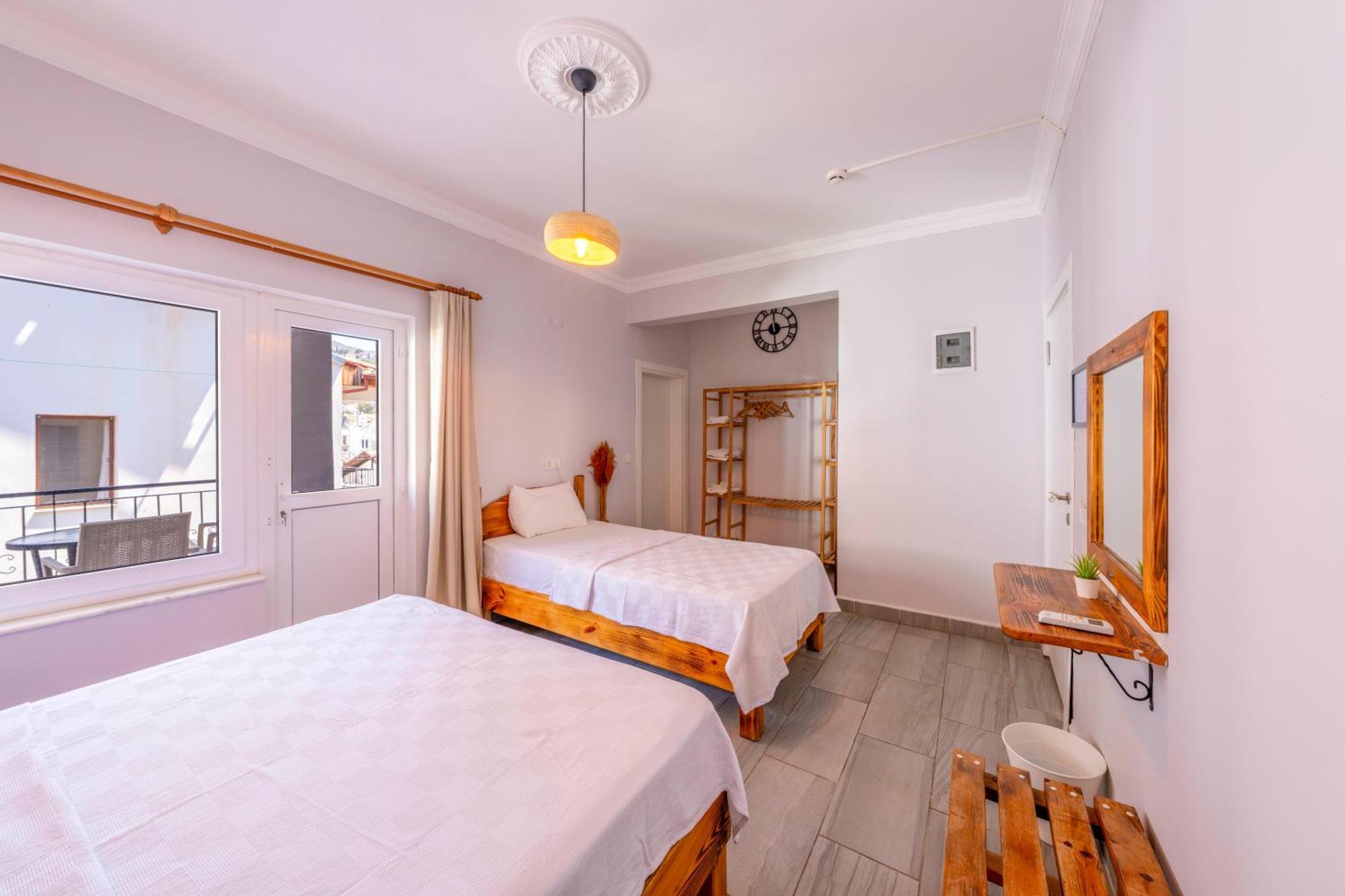 Larex Otel Каш Экстерьер фото